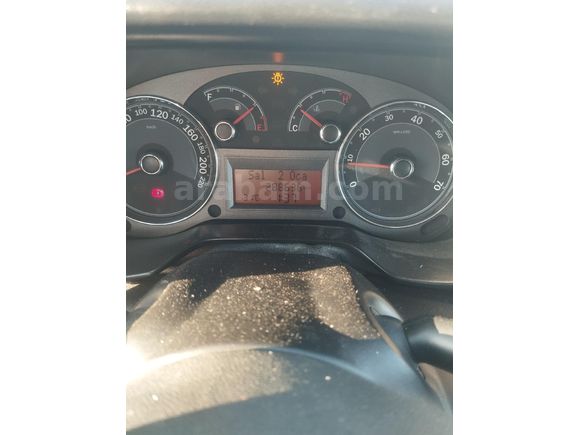 Sahibinden Fiat Linea 1.3 Multijet Active Plus 2010 Model