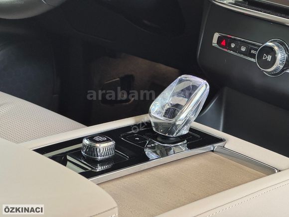 ÖZKINACI'DAN 2025XC90 B5 PLUSBRIGHT 15.000KM %20KDV-KARTA TAKSİT