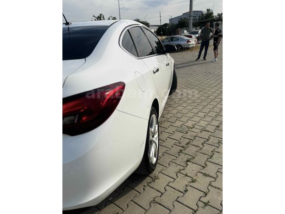 MEMURDAN SATILIK OPEL ASTRA