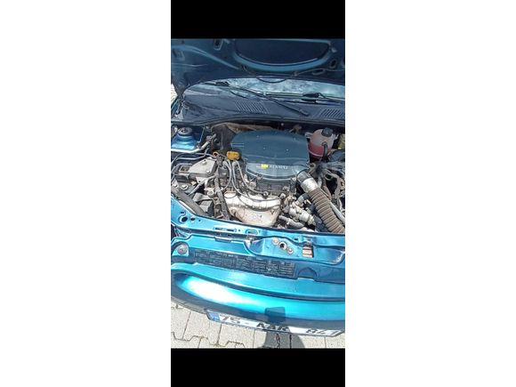 Sahibinden Renault Clio 1.4 RNA 2000 Model