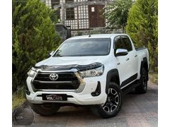 VOLCAR'S 2021 ÇIKIŞLI 4X4 HİLUX İLK SAHİBİNDEN!!