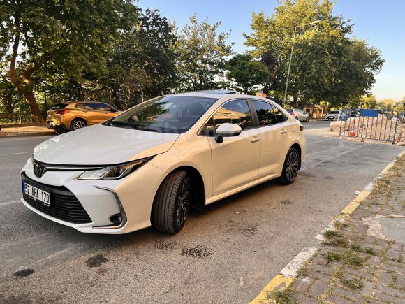 Toyota Corolla 1.5 Flame X-Pack 2021 Model 49binde 