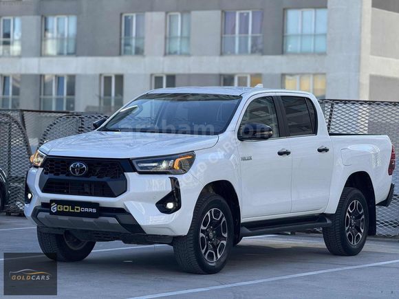 2024 Hi-Lux 2.4D-4D+ 4*4+ADVENTURE+OTOMATİK+17,000KM BOYASIZ