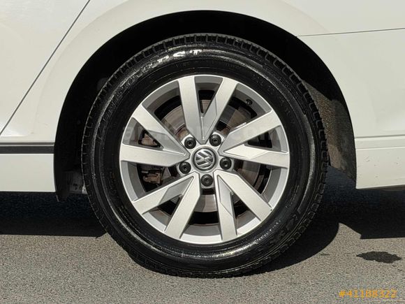 HATASIZ AYARINDA DEĞİŞENSİZ TRAMERSİZ 2021 PASSAT 1.5 IMPRESSION