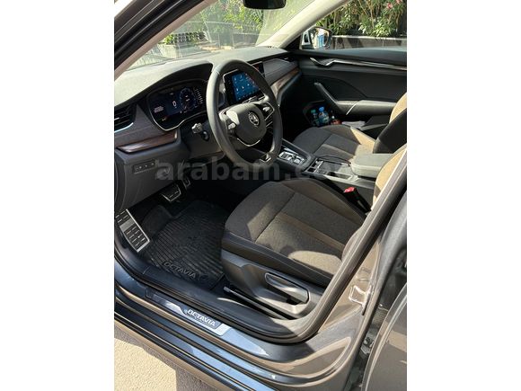 SAHİBİNDEN - HATASIZ - BOYASIZ - 2023 SKODA OCTAVİA SCOUT