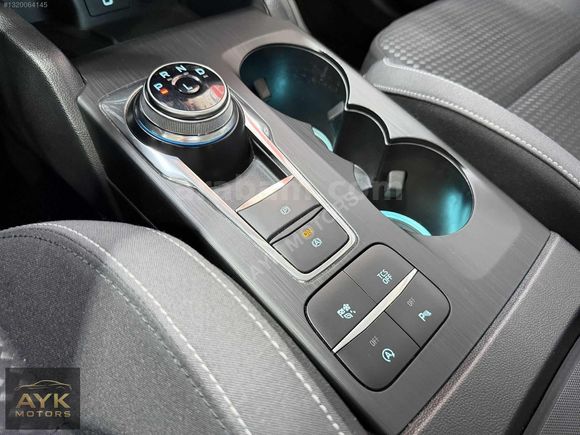 AYK MOTORS 2020 MODEL FORD FOCUS TİTANİUM DEĞİŞENSİZ TRAMERSİZ