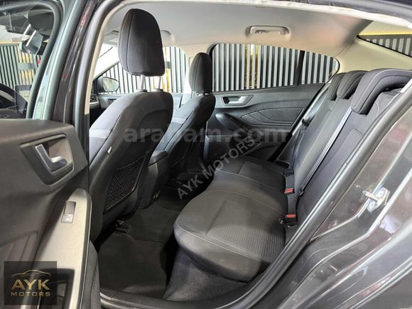 AYK MOTORS 2020 MODEL FORD FOCUS TİTANİUM DEĞİŞENSİZ TRAMERSİZ