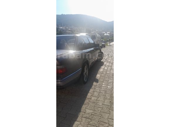 Sahibinden Mercedes - Benz E 200 1995 Model