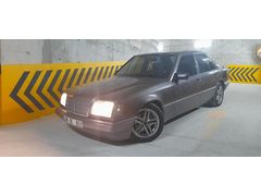 Sahibinden Mercedes - Benz E 200 1995 Model
