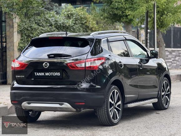 2016 MODEL QASHQAI 1.6 DCI PLT PREMİUM PACK CAM TAVAN FULL