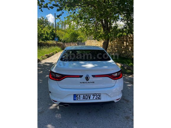 Sahibinden Renault Megane 1.3 TCe 2020 Model 