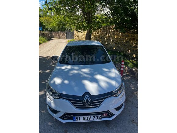 Sahibinden Renault Megane 1.3 TCe 2020 Model 