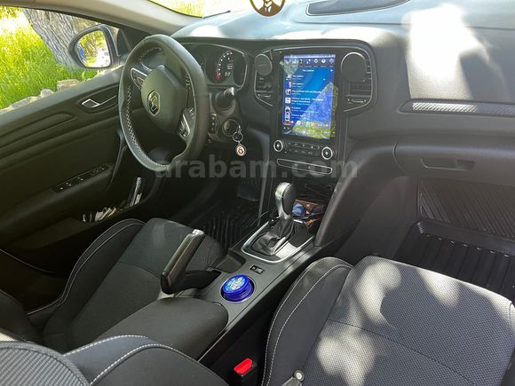 Sahibinden Renault Megane 1.3 TCe 2020 Model 