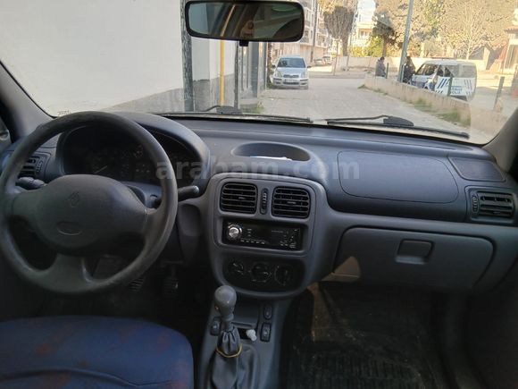 MASRAFSIZ..TERTEMİZ..1.4 RENAULT CLİO