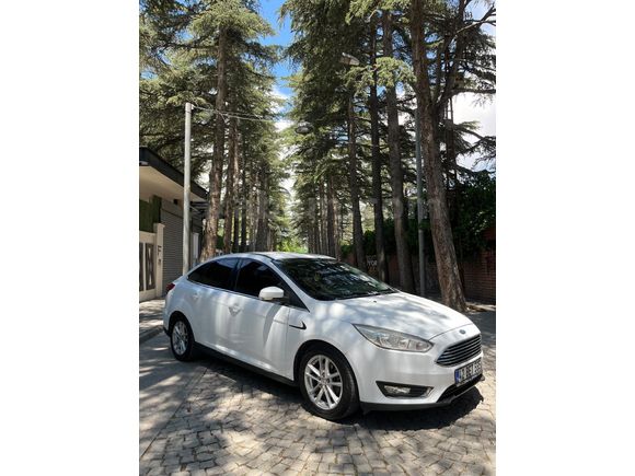 DEGİŞENSİZ AİLE ARACI 1.6 TDCİ MANUEL