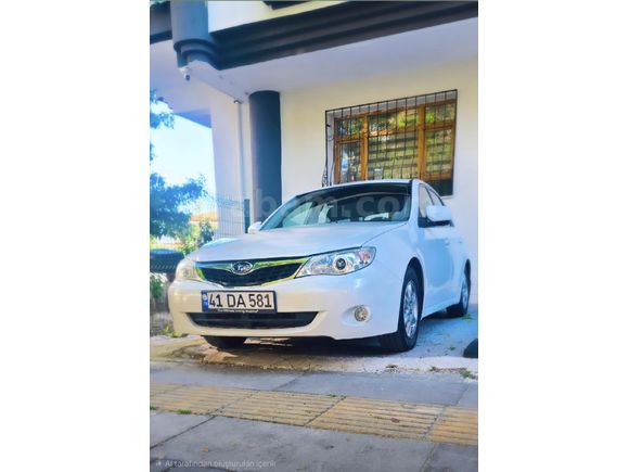 Sahibinden Subaru Impreza 1.5 AWD 2009 Model  82.000 km Beyaz