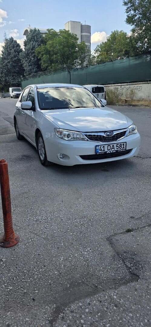Sahibinden Subaru Impreza 1.5 AWD 2009 Model Ankara 84.200 km Beyaz 3