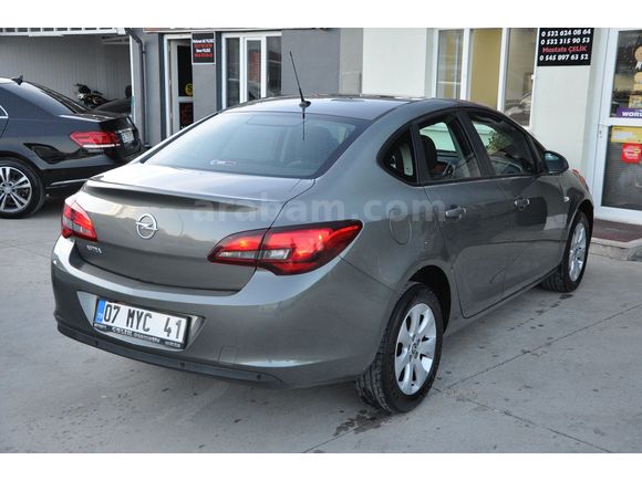 2017 OPEL ASTRA SEDAN 1.6 EDİTİON PLUS 100.000KM'DE KARTA TAKSİT