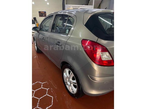 Sahibinden Opel Corsa 1.3 CDTI Essentia 2011 Model 