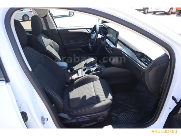 BÜYÜKSOYLU FİLO/2024 MODEL FORD FOCUS 1.5 ECOBLUE TITANIUM STIL