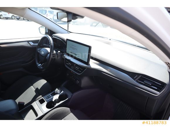 BÜYÜKSOYLU FİLO/2024 MODEL FORD FOCUS 1.5 ECOBLUE TITANIUM STIL