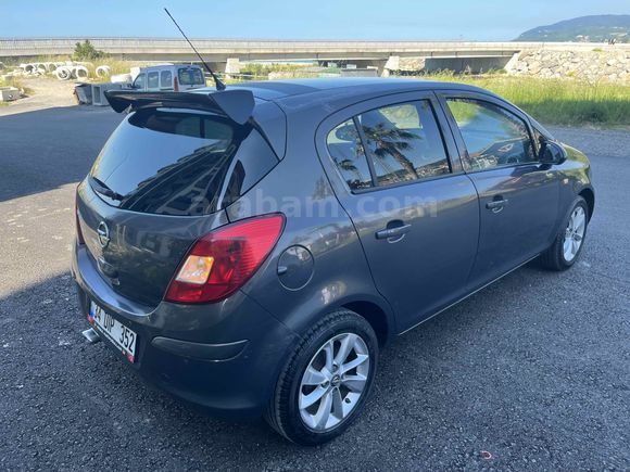 Sahibinden Opel Corsa 1.4 Twinport Active 2014 Model 