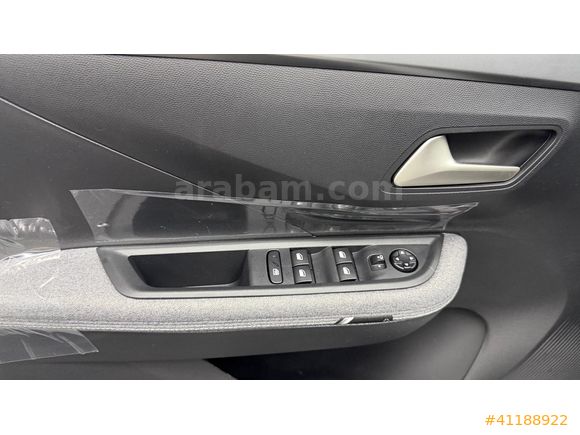 26 Model OPEL FRONTERA-e UZUN MENZİL GS + COMFORT PAKET + KAMERA