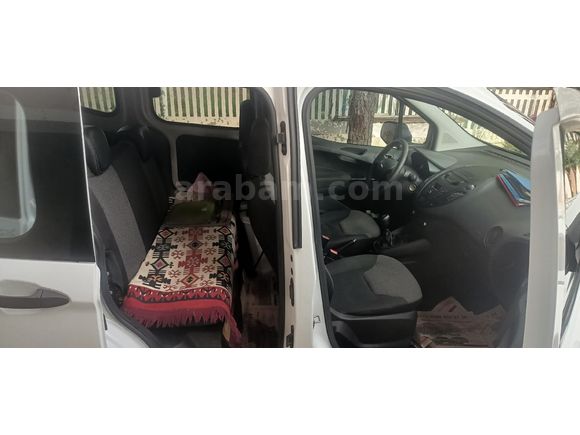 Sahibinden Ford Transit Courier 1.5 TDCi Trend 2022 Model