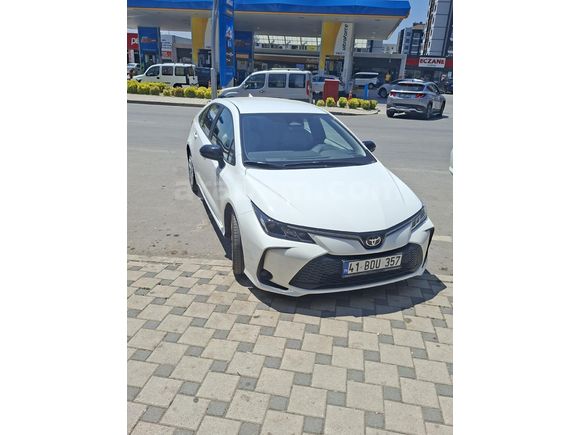Sahibinden Toyota Corolla 1.5 Vision Plus 2026 Model