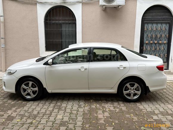 2011 MODEL COROLLA 1.4 DİZEL ELEGANT 6 İLERİ VİTES TERTEMİZ