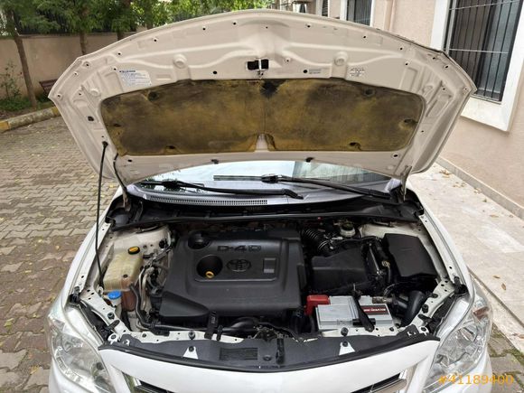 2011 MODEL COROLLA 1.4 DİZEL ELEGANT 6 İLERİ VİTES TERTEMİZ