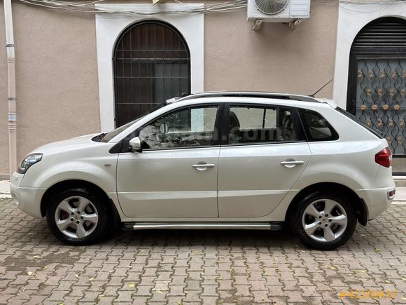 2009 MODEL KOLEOS 2.0 DCİ DİZEL OTOMATİK CAM TAVANLI SANRUFLU