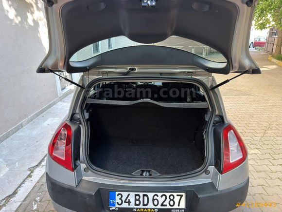 2005 MODEL MEGANE 1.4 16 VALF HB BENZİNLİ KLİMALI TERTEMİZ