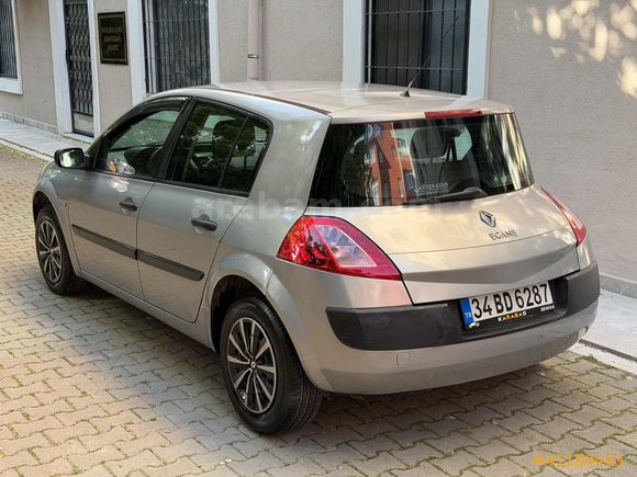 2005 MODEL MEGANE 1.4 16 VALF HB BENZİNLİ KLİMALI TERTEMİZ