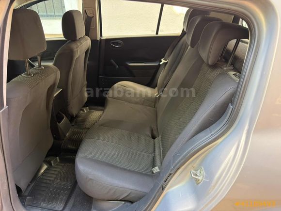 2005 MODEL MEGANE 1.4 16 VALF HB BENZİNLİ KLİMALI TERTEMİZ