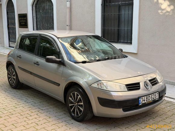 2005 MODEL MEGANE 1.4 16 VALF HB BENZİNLİ KLİMALI TERTEMİZ