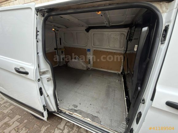 2017 MODEL CUSTOM PANELVAN KLİMALI 6 İLERİ VİTES % 20 FATURALI
