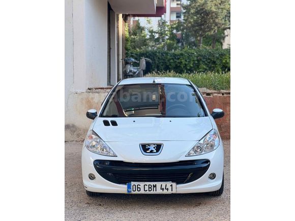 2011 model. 206+. Cam gıbı 
