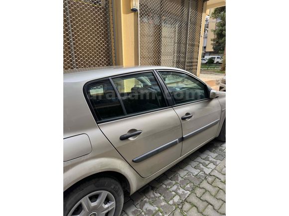 Sahibinden Renault Megane 1.4 Authentique 2008 Model  142.000 km Bej