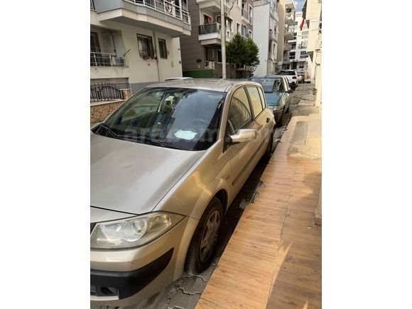 Sahibinden Renault Megane 1.4 Authentique 2008 Model  142.000 km Bej