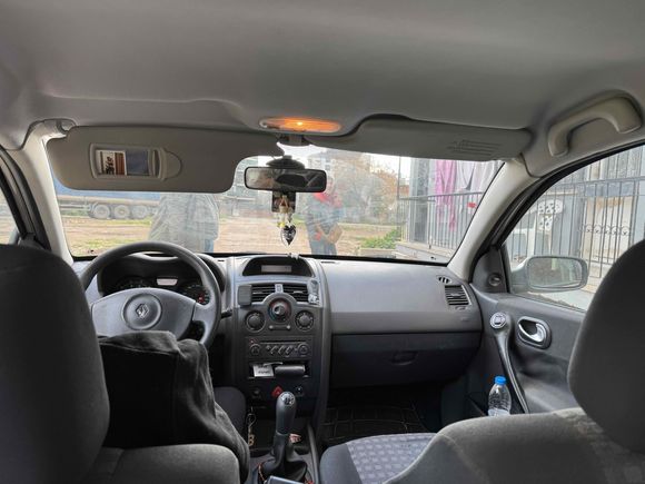 Sahibinden Renault Megane 1.4 Authentique 2008 Model  142.000 km Bej