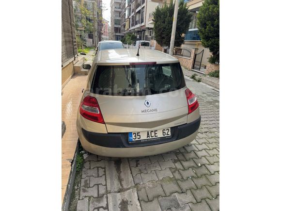 Sahibinden Renault Megane 1.4 Authentique 2008 Model  142.000 km Bej