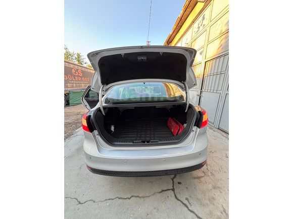 Sahibinden Ford Focus 1.6 Ti-VCT Trend X 2012 Model 