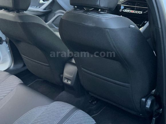 Sahibinden Peugeot 2008 1.2 PureTech Allure 2025 Model