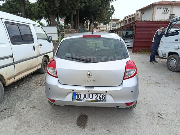 Sahibinden Renault Clio 1.2 Expression 2009 Model