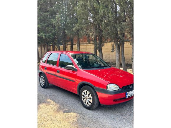 Sahibinden Opel Corsa 1.4 GLS 2000 Model  168.000 km Kırmızı