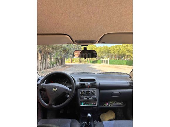 Sahibinden Opel Corsa 1.4 GLS 2000 Model  168.000 km Kırmızı
