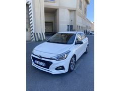 Sahibinden Hyundai i20 1.2 MPI Style 2018 Model  82.000 km Beyaz