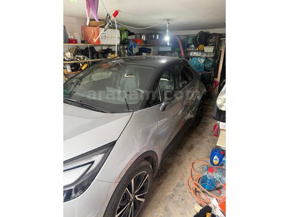 Sahibinden Toyota C-HR 1.8 Hybrid Passion X-Sport 2025 Model Ankara