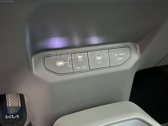 PEUGEOT BAYKARALAR 2024 EV3 ELEGANCE STANDART RANGE 204HP